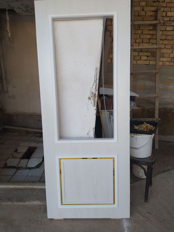 MDF shpon laminat eshiklarini buyurtmaga yasaymiz MDF shpon laminat eshiklarini buyurtmaga yasaymiz