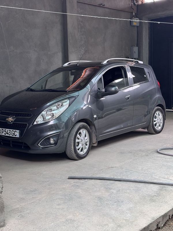 Spark avtomat sotiladi. 2020 yil 100 000 probeg. Spark avtomat sotiladi. 2020 yil 100 000 probeg.