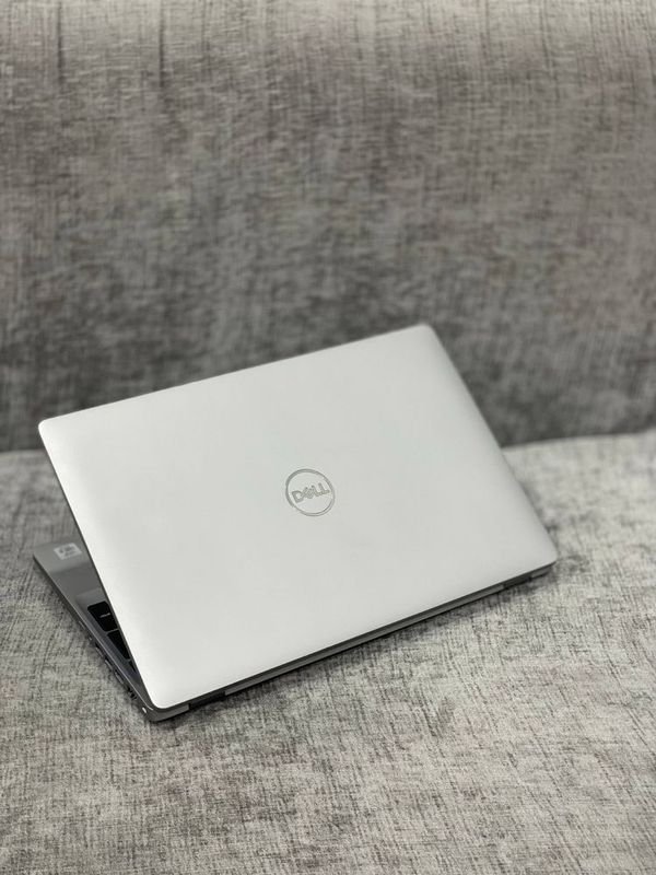Dell laptop. Dell laptop.