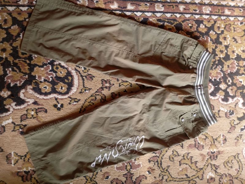 qizlar shortikgi qizlar shortikgi