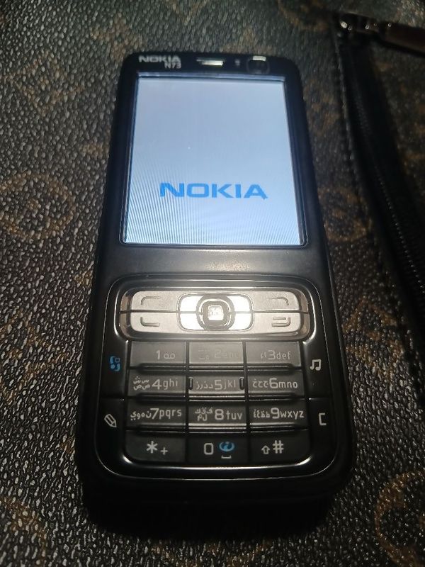 Assalom alekum telefon sotiladi Original Nokia N series N73