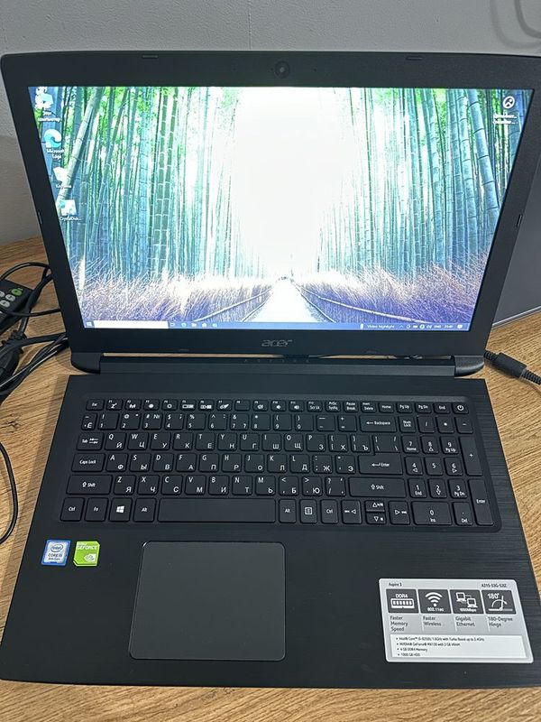 Acer i5-8250u 12gb 1tb hdd mx130 2gb videokarta Acer i5-8250u 12gb 1tb hdd mx130 2gb videokarta