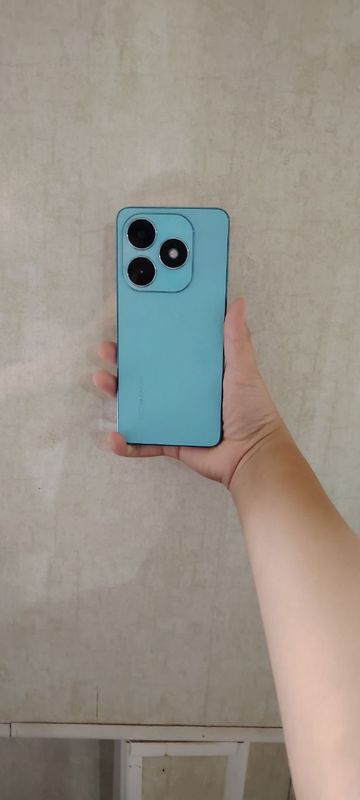 TECNO SPARK 20 PRO
