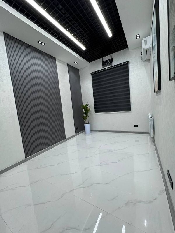 Аренда офиса. Ул. Шота Руставели. Площадь: 97 м² комнат: 4 Аренда офиса. Ул. Шота Руставели. Площадь: 97 м² комнат: 4