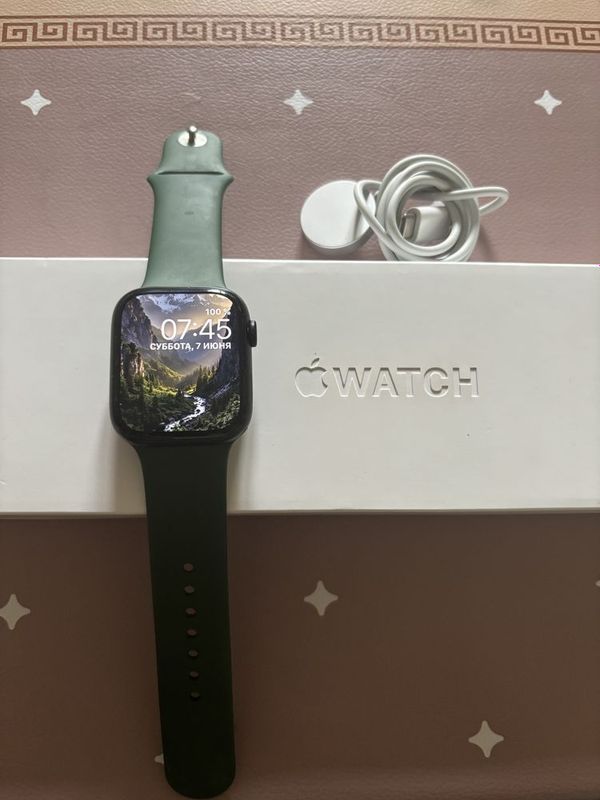 Apple Watch Series 7 45mm Green LL/A ёмкость 82%