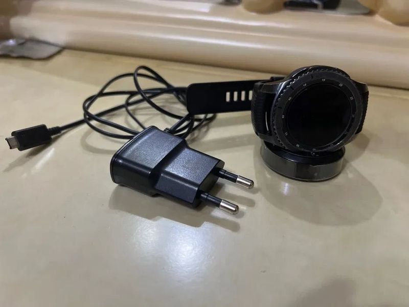 Samsung gear S3 FRONTIER