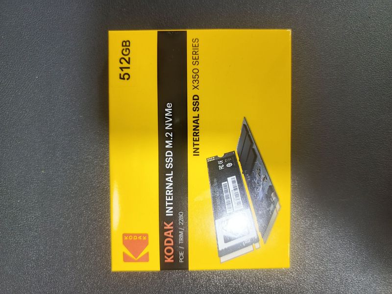 Обменяю SSD nvme 512gb на геймпад от xbox series Обменяю SSD nvme 512gb на геймпад от xbox series