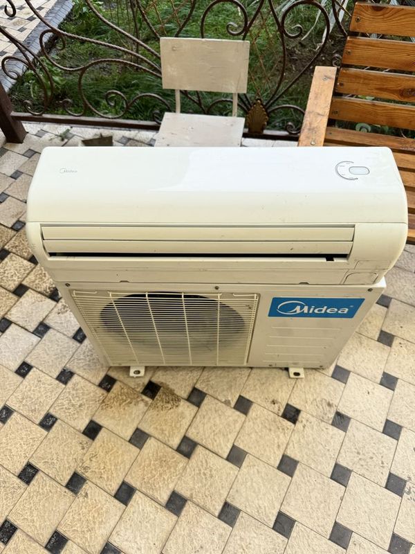 Prodam midea 12 srochno Prodam midea 12 srochno