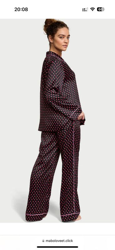 Victorias Secret Pijama novaya razmer S cena 50$ Victorias Secret Pijama novaya razmer S cena 50$