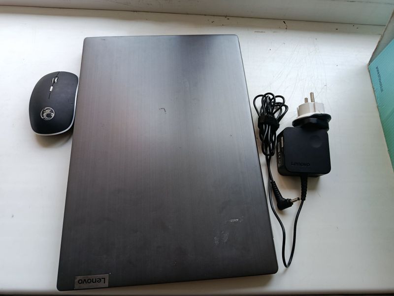 Noutbuk nomi:Lenovo V15 IML