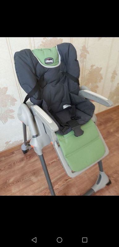Детский стульчик для кормления chicco. Детский стульчик для кормления chicco.