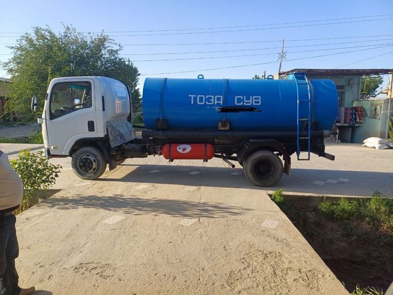 Isuzu suv moshin sotiladi Isuzu suv moshin sotiladi