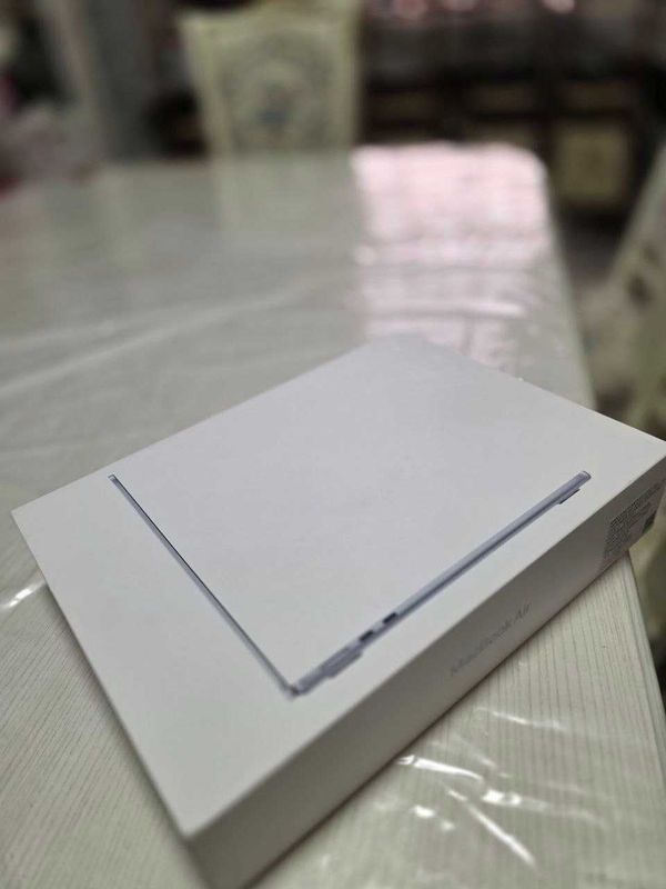 Macbook Air m4 16 gb 256gb 2025 yil Macbook Air m4 16 gb 256gb 2025 yil