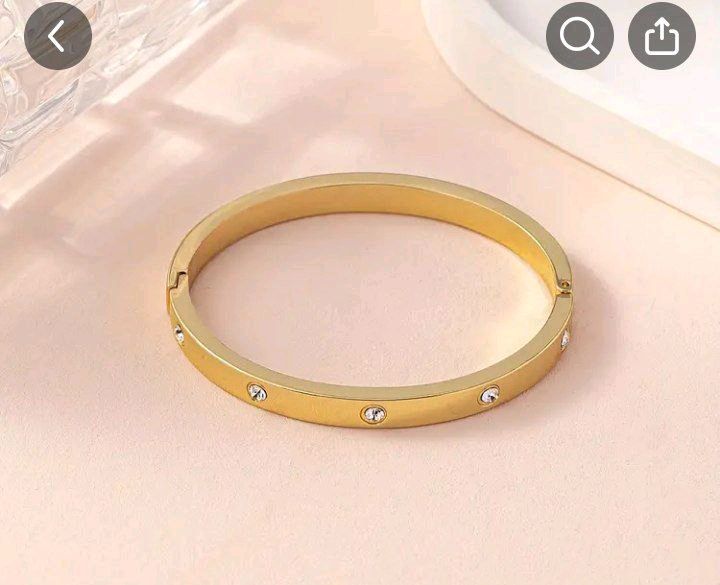 Cartier bilakuzuk Cartier bilakuzuk