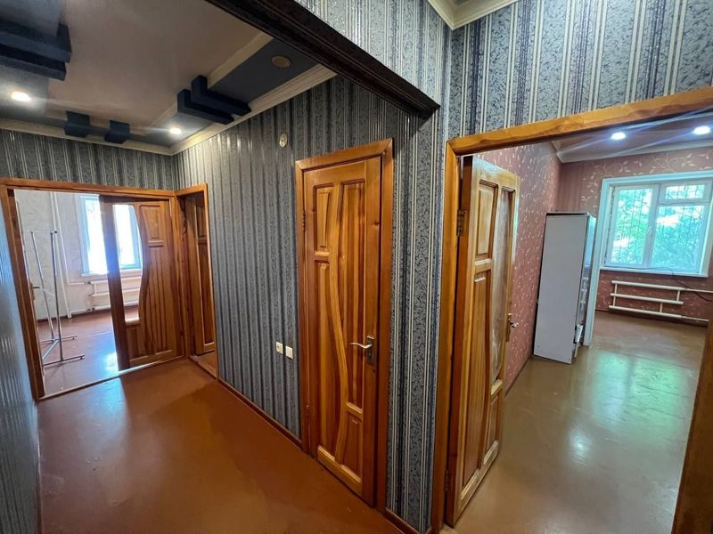 Продаётся 2в3ком/1/4 Карасу 1 67м² ор-р: Profi Education, Базарчик Продаётся 2в3ком/1/4 Карасу 1 67м² ор-р: Profi Education, Базарчик