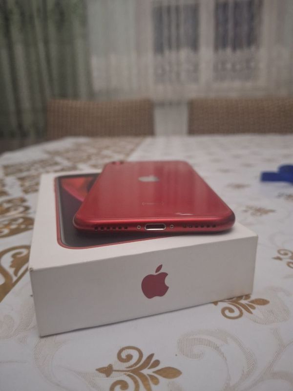 Iphone se hamma yeri radnoy Iphone se hamma yeri radnoy