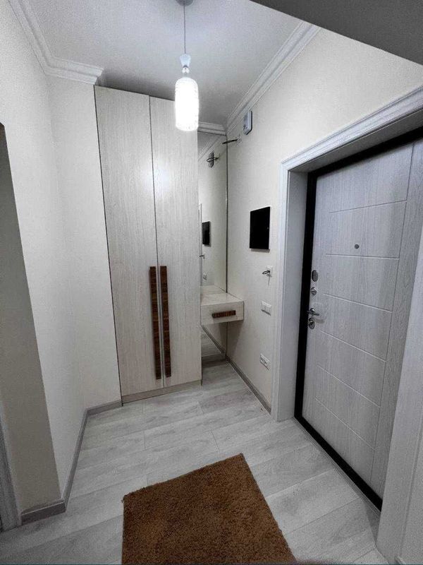 Сдаётся 3-ком кв, 80 м², Дархан, Мирзо-Улугбекский район, 9/9 этаж Сдаётся 3-ком кв, 80 м², Дархан, Мирзо-Улугбекский район, 9/9 этаж