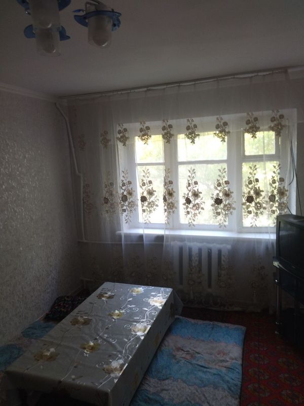 Срочно продаётся 1/3/4 Дубовая ориентир Черёмушки Срочно продаётся 1/3/4 Дубовая ориентир Черёмушки