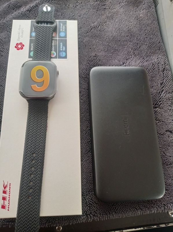 Smart watch va Power bank sotiladi