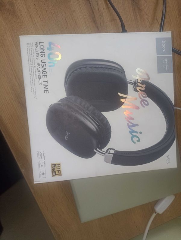 Наушники Hoco W35, Bluetooth, поддержка TF, AUX, карта памяти Наушники Hoco W35, Bluetooth, поддержка TF, AUX, карта памяти