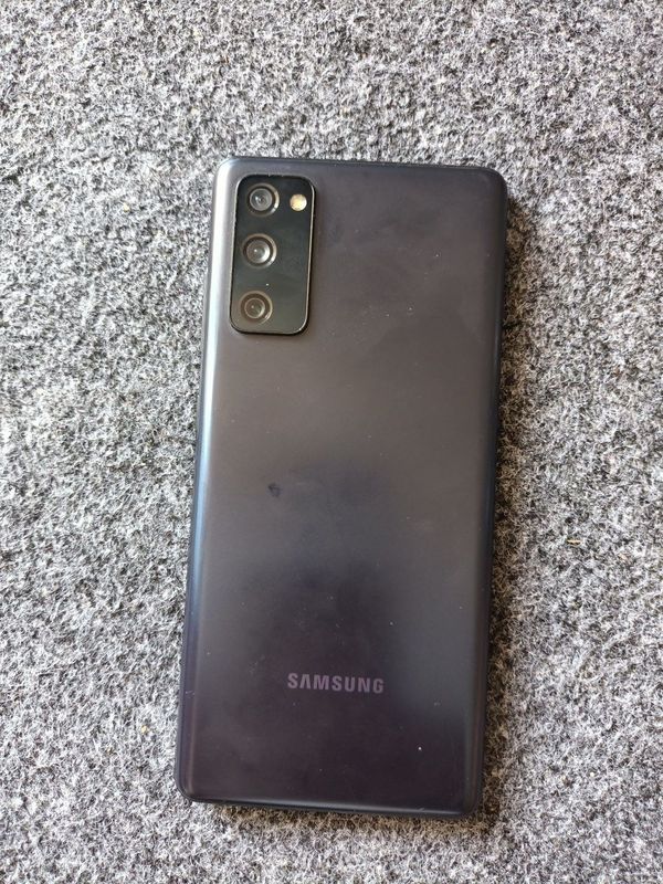 Samsung s20 fe 5G Samsung s20 fe 5G