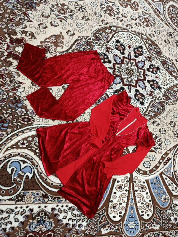 Ayollar kiyimi