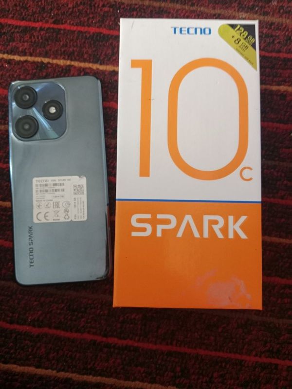 Tecno Spark 10c yangi dakumeti bilan