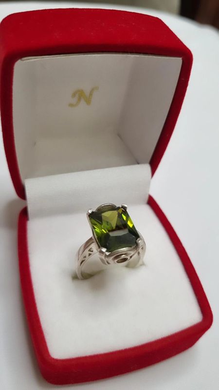 Серебряные кольца 925 пробы