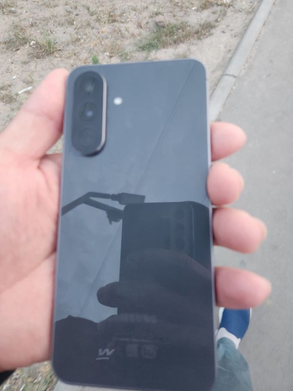 Samsung a 56 ..256 gb Samsung a 56 ..256 gb