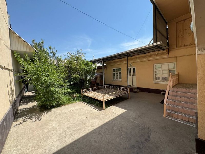 Продается участок 3.4 сотки 8 комнаты.Чиланзарский район,думбирабад. Продается участок 3.4 сотки 8 комнаты.Чиланзарский район,думбирабад.