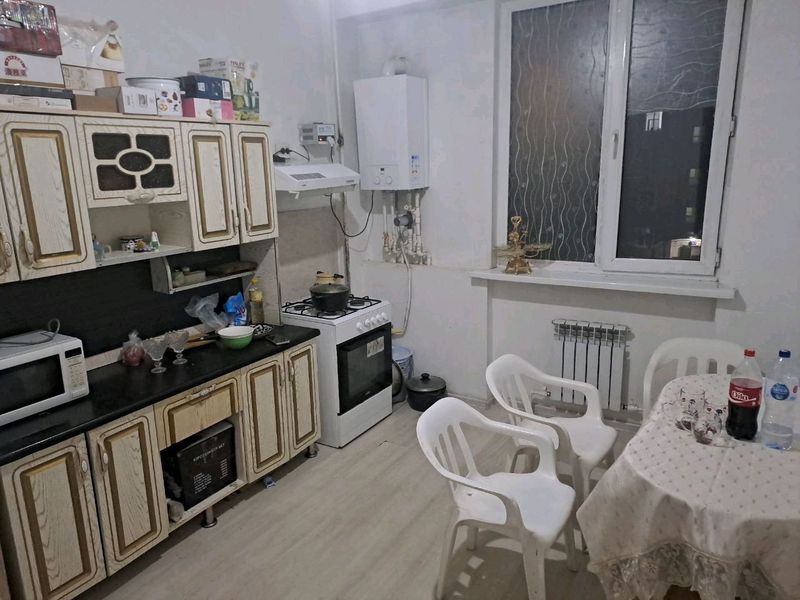 Sheriklikka Ijarachi kerak yosh oila yoki 3 ta qiz Sheriklikka Ijarachi kerak yosh oila yoki 3 ta qiz