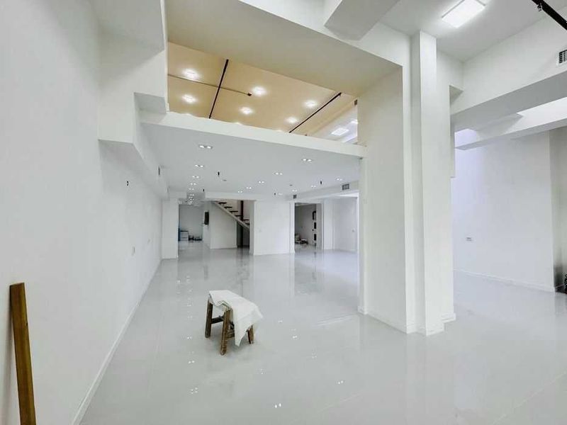 Коммерческое помещение 237 м² в БЦ U-Tower, Дружба Народов, 2 этаж Коммерческое помещение 237 м² в БЦ U-Tower, Дружба Народов, 2 этаж