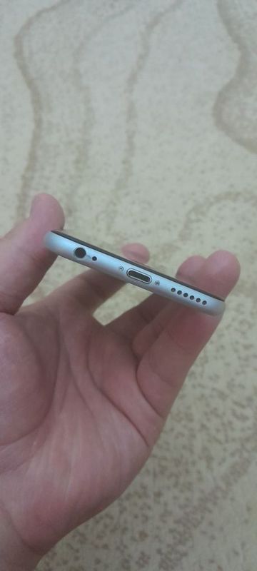 Iphone 6s space grey Iphone 6s space grey