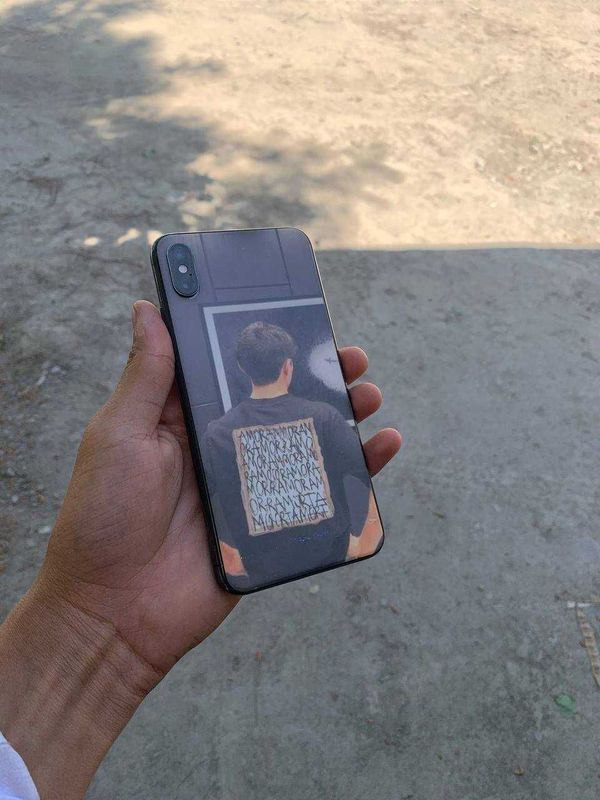 Iphone xs max garantiy Iphone xs max garantiy