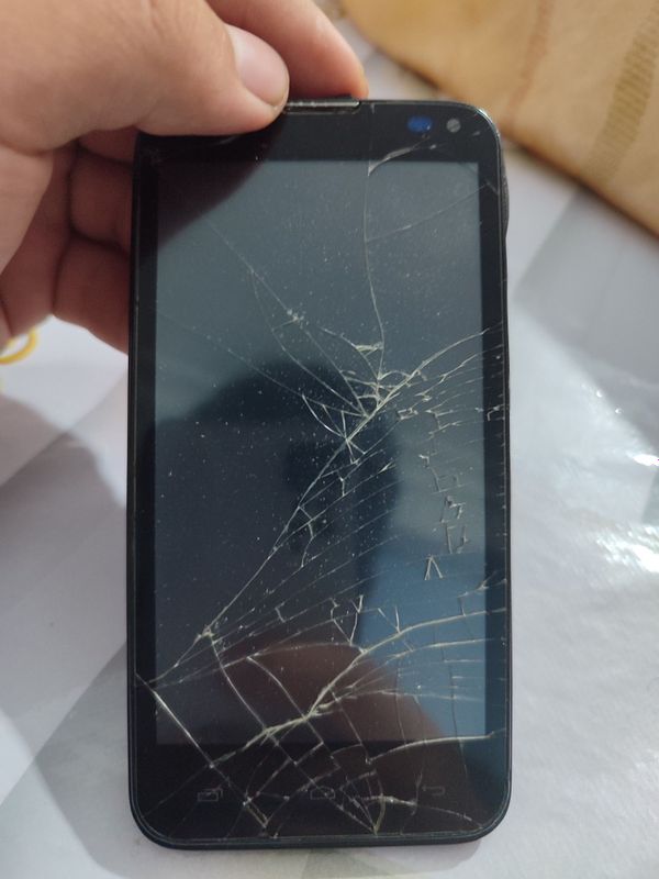Android smartfon fly Android smartfon fly