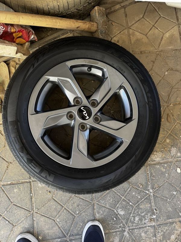 Kia K-5 R16 idealni Orginal