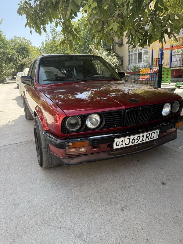 BMW e30 m52b28tu 1986 yil