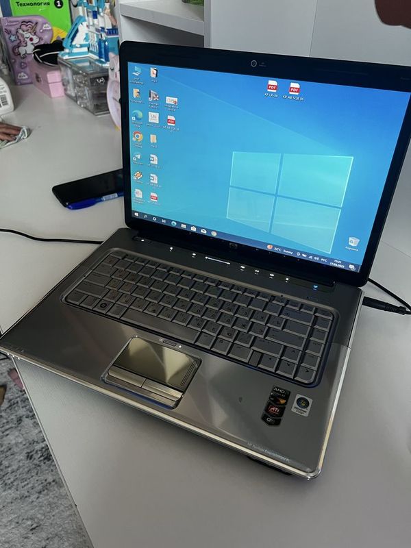 HP pavilion dv1006