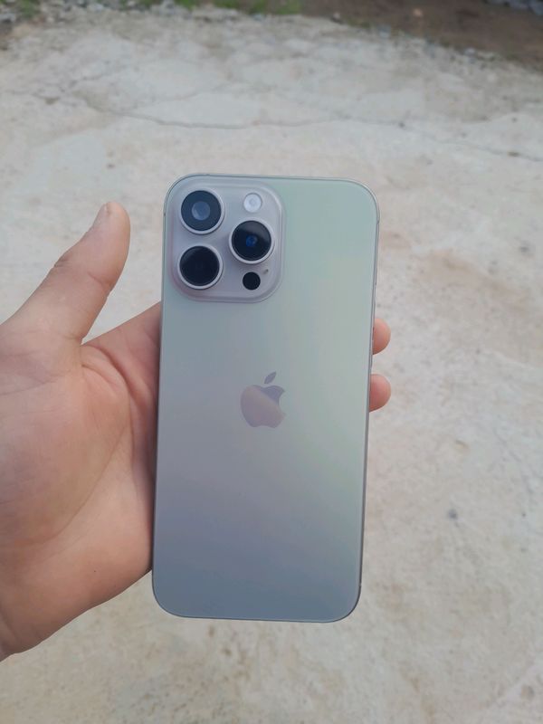 iphone 16 pro max iphone 16 pro max