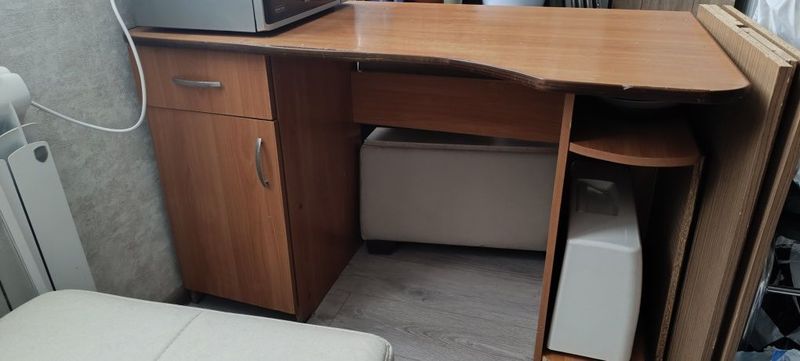 Стол компьютерный Стол компьютерный