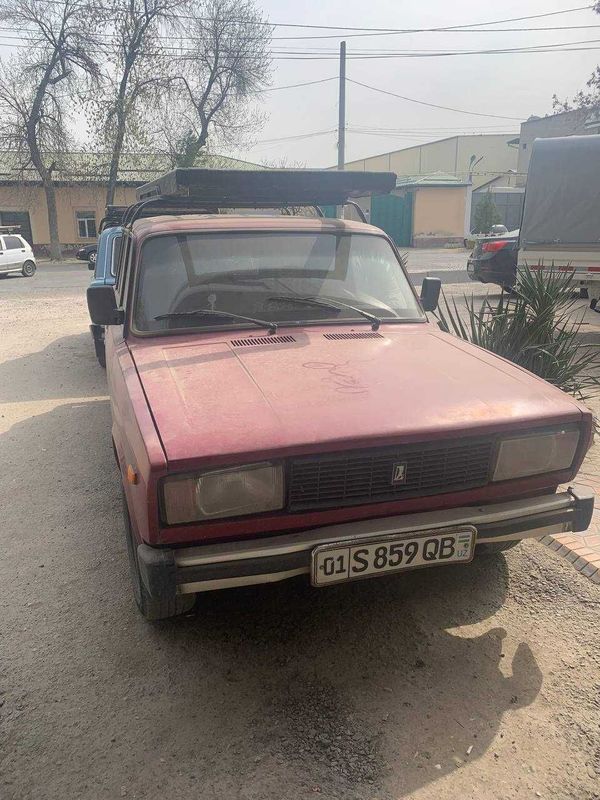 ВАЗ 2105, 1992 год, механика, бензин, без ржавчины ВАЗ 2105, 1992 год, механика, бензин, без ржавчины