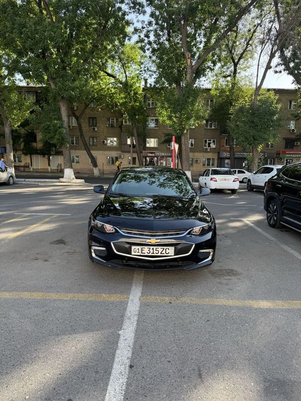 Malibu 2 qora 2018 2.4 atmosferniy Malibu 2 qora 2018 2.4 atmosferniy