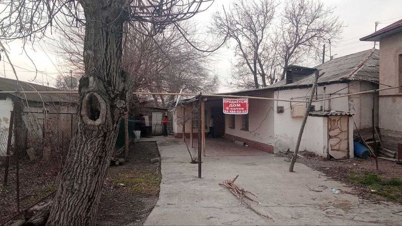 Участок земли в Юкори Чирчикском районе, поселок Ахмад Яссавий Участок земли в Юкори Чирчикском районе, поселок Ахмад Яссавий