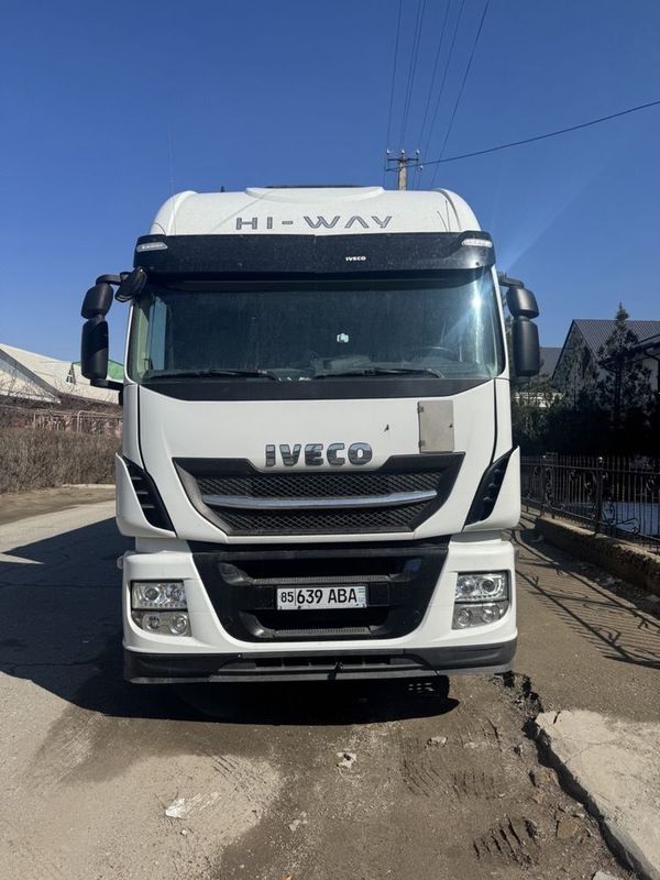 Iveco stralis 2017 krone 2015