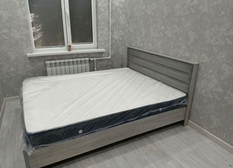 Kravat dvuxspalka Kravat dvuxspalka