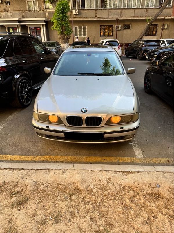 BMW e39 1999года BMW e39 1999года