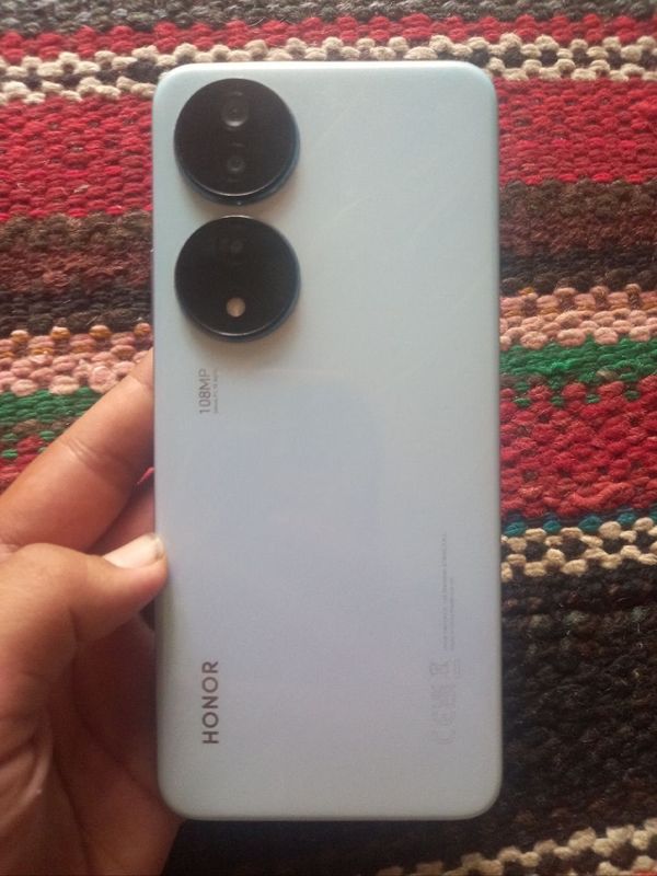 Honor x7b 8/128 ishlashi yaxshi kamera. 108 mp Honor x7b 8/128 ishlashi yaxshi kamera. 108 mp