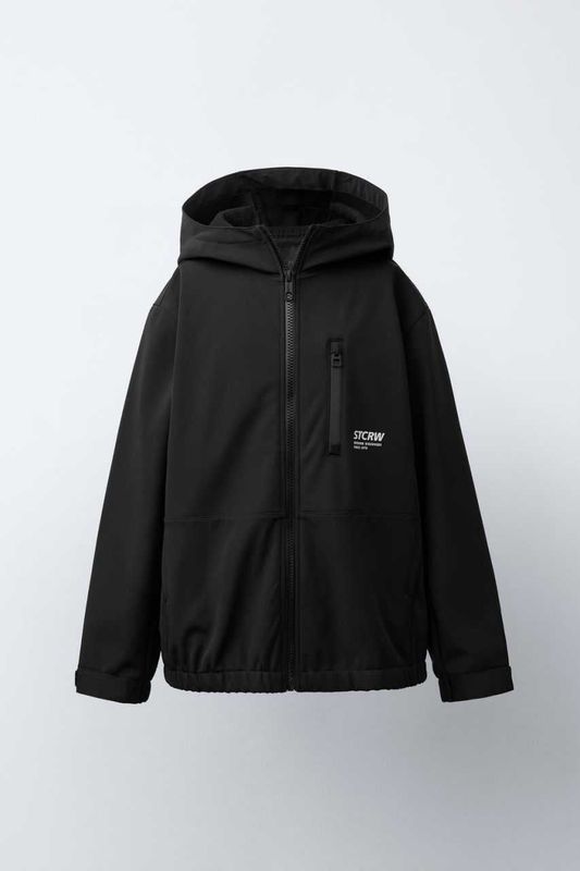 ZARA куртка непромокаемая на мальчика