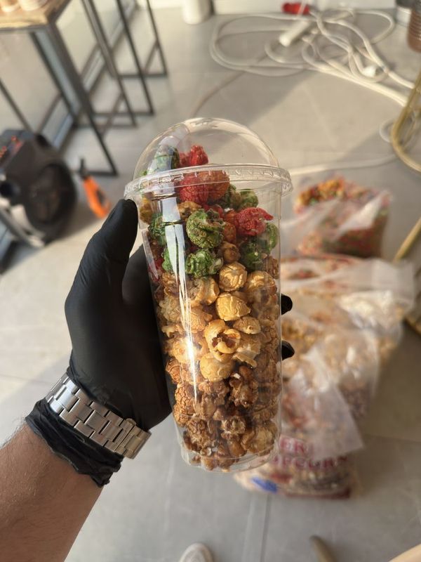 Готовый американский попкорн очень вкусный Готовый американский попкорн очень вкусный