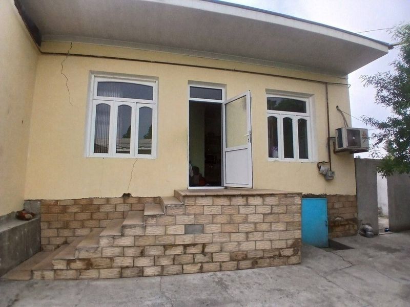 Киргули Собурбулокда ховли уй Киргули Собурбулокда ховли уй